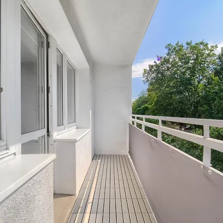 Blue Morpho Piatkowo By Bookinghost Apartment Poznan