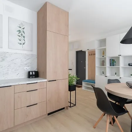 Blue Morpho Piatkowo By Bookinghost Apartmán Poznaň